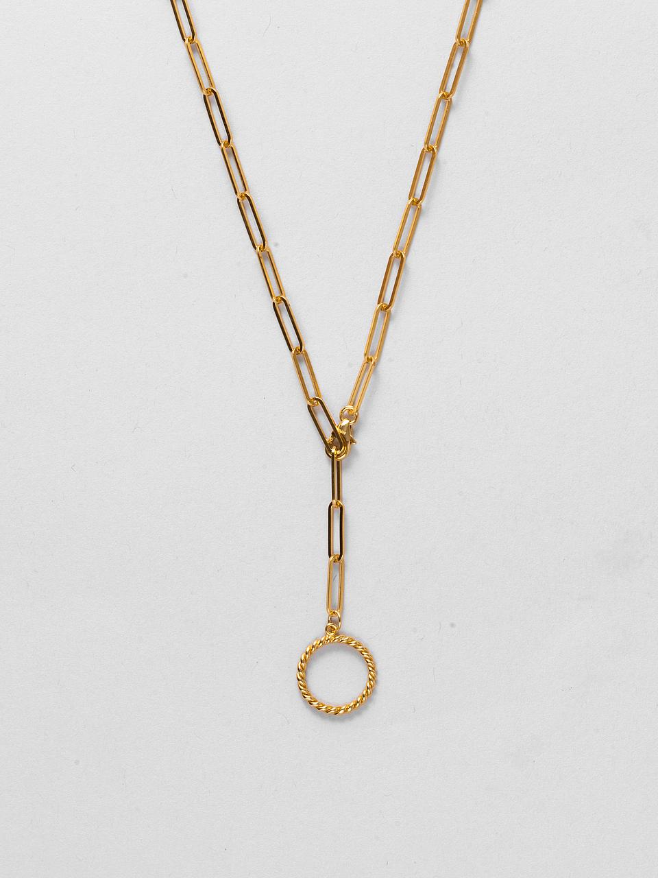 Twisted Circle Chain Necklace
